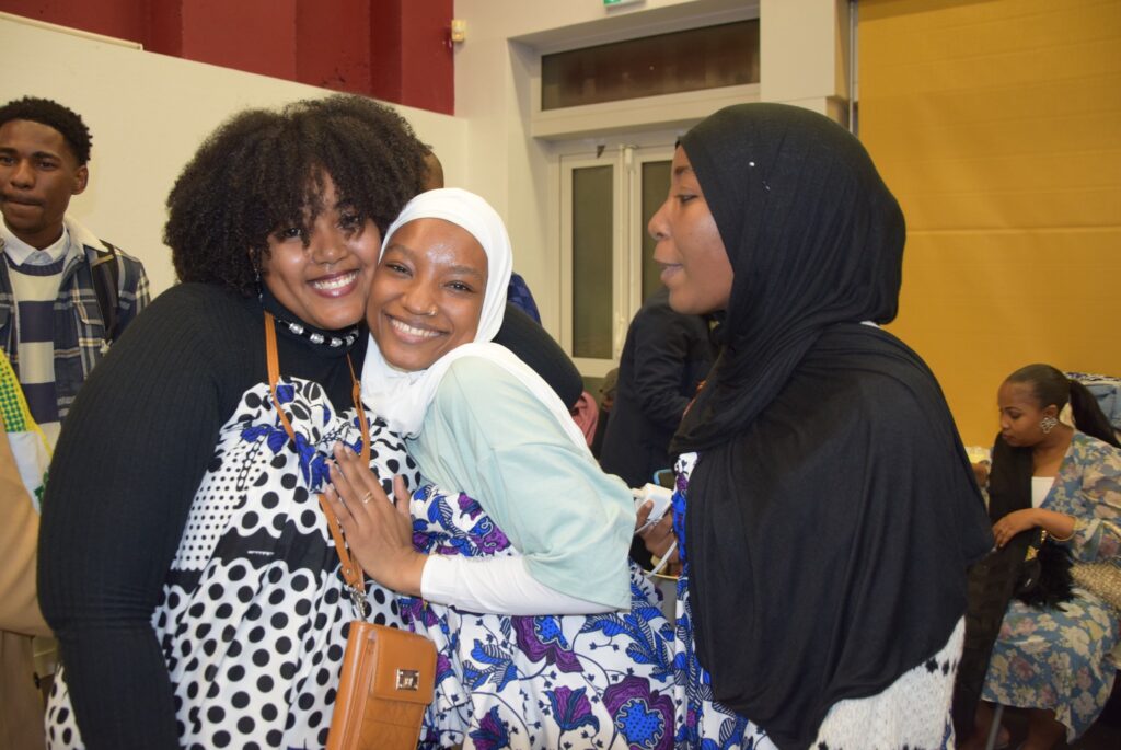 485338841_988970223378897_4960064985977960156_n